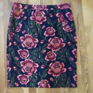 Size 14 floral skirt